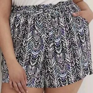 Torrid 5 Paper Bag Shorts Gem Color Accents